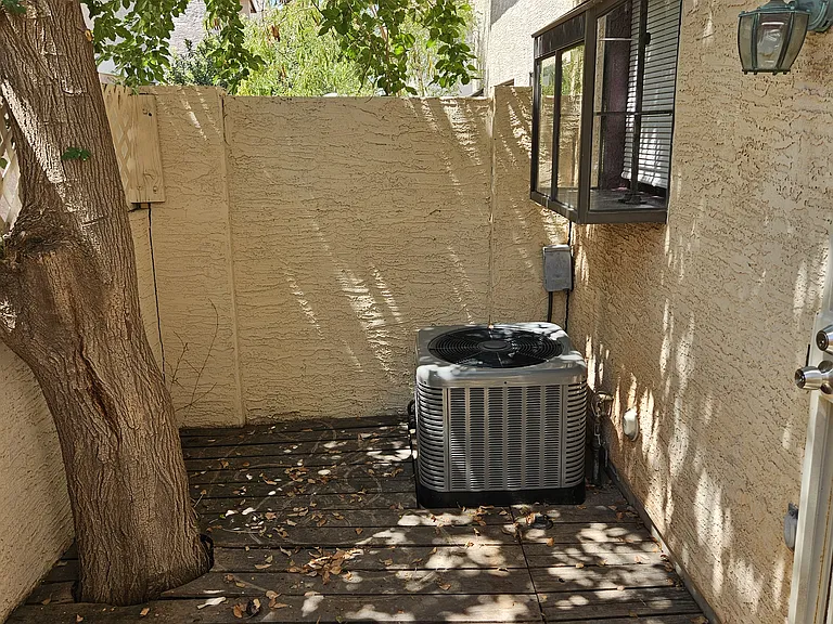 1029 W 5th St #107 — Photo 12