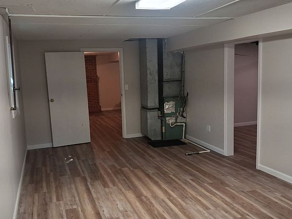 4th image of 327 Dixie Airport Rd
