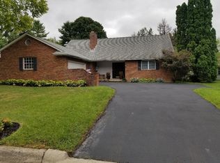5597 Worcester Dr, Columbus, OH 43232