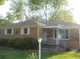 24351 Dante St, Oak Park, MI 48237
