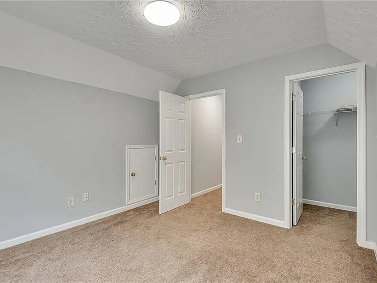 3337 Baymount Way — Photo 39