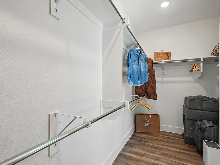 3003 Wind Knot Way — Photo 24
