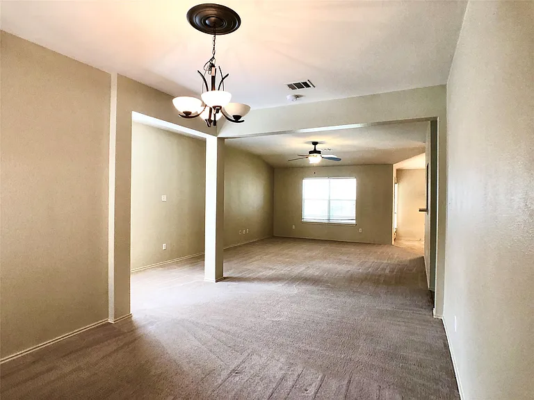 2141 Pearson Way — Photo 11