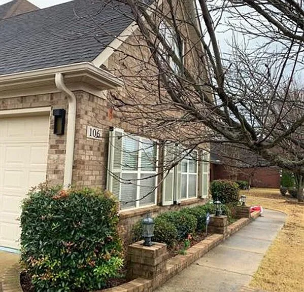 106 Carlton Woods Dr — Photo 7