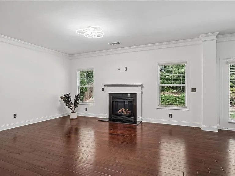 5811 Kendrix Ridge Dr — Photo 18