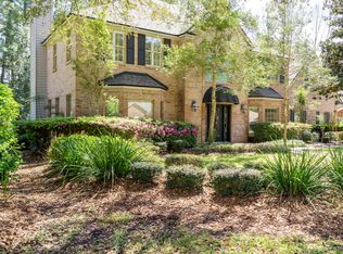 8725 Hampshire Glen Dr S, Jacksonville, FL 32256