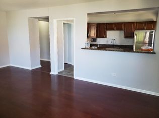 5815 N Sheridan Rd APT 301, Chicago, IL 60660