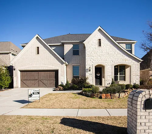 7600 Clear Rapids Dr Photo 1 7600 Clear Rapids Dr Photo 1