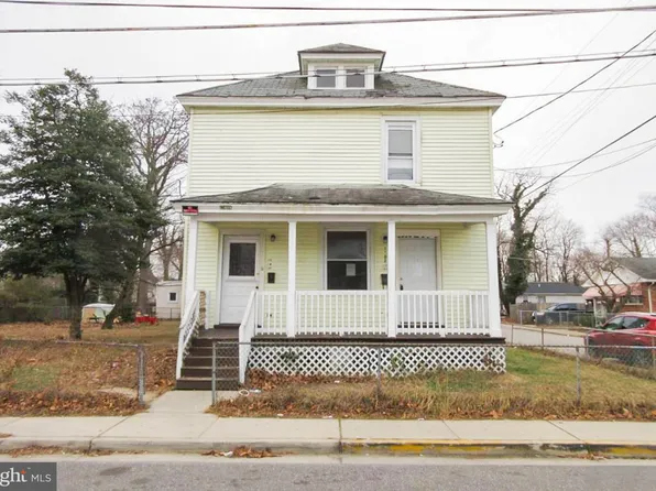 1102 Spruce St, Paulsboro, NJ 08066