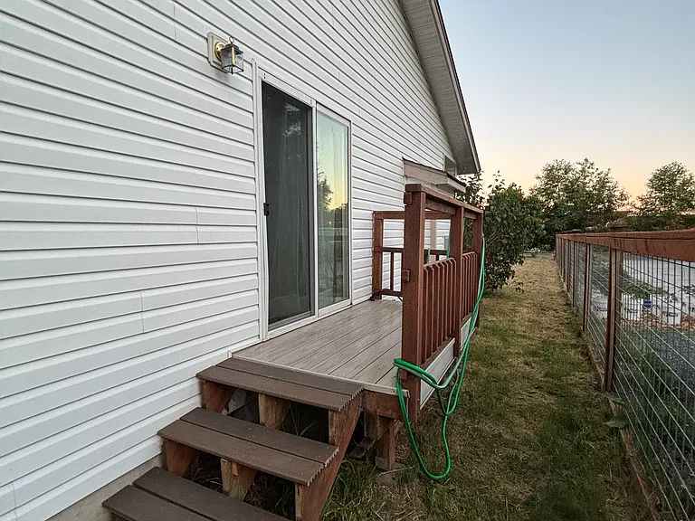 344 B St — Photo 14