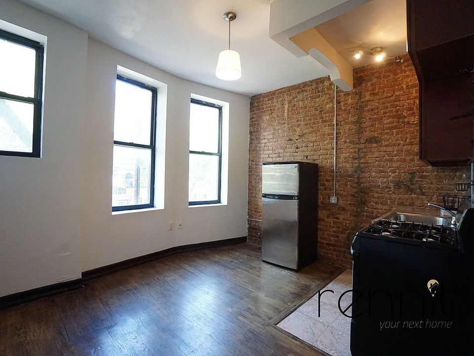 1st image of 817 Saint Johns Pl #2AA