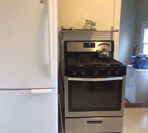 kitchen,gas range, refrig, laundry rm
