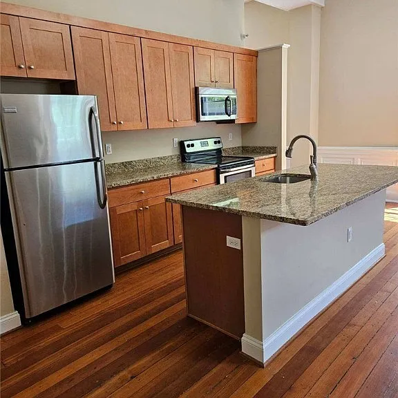 1144 W Grace St #108 — Photo 13