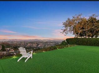 6047 Soledad Mountain Rd, La Jolla, CA 92037