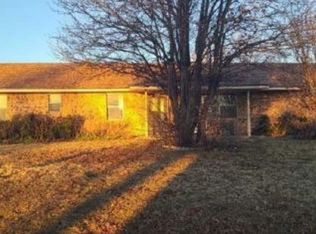711 Arrowhead Ln, Elmore City, OK 73433