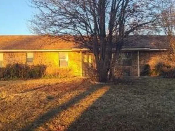711 Arrowhead Ln, Elmore City, OK 73433