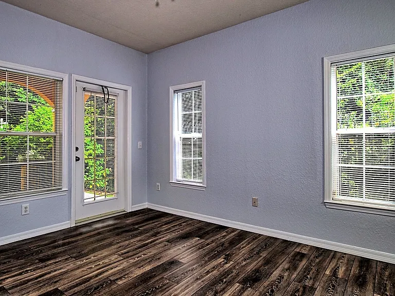 3615 Conroy Rd #612 — Photo 8