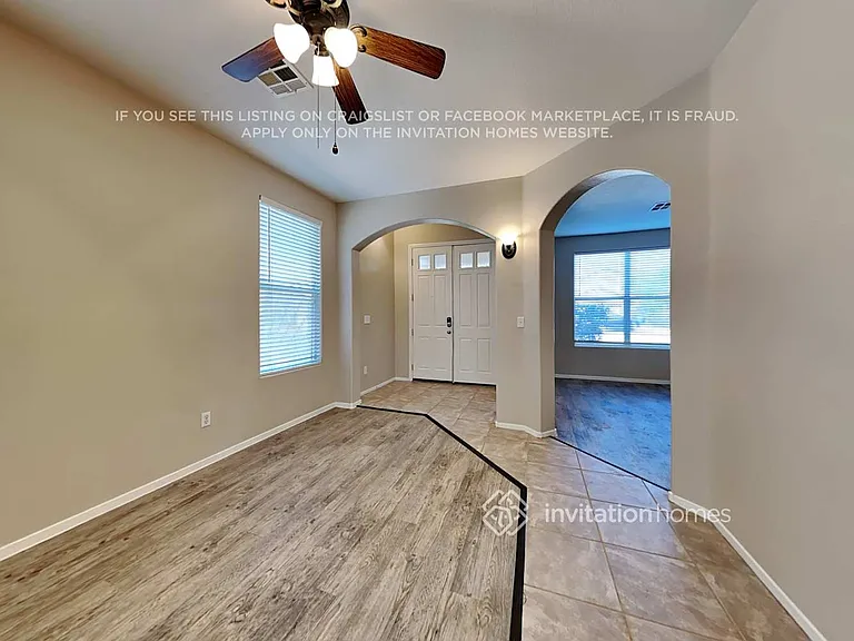 255 Palmarosa St — Photo 5