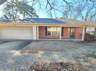101 Shamrock Dr, Little Rock, AR 72205
