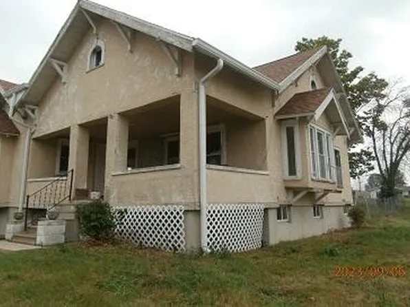 409 S 27th St, Unionville, MO 63565