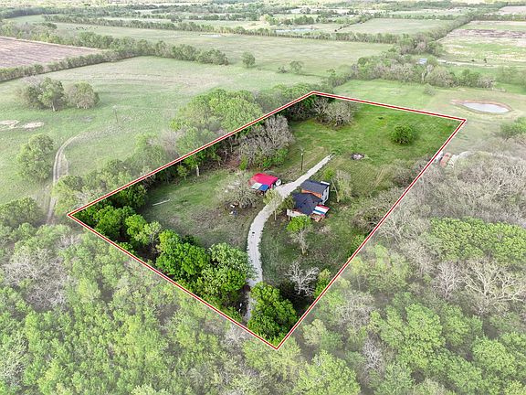 2nd image of 1604 County Road 4040