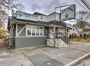 1435 Forest Avenue, Portland, ME 04103