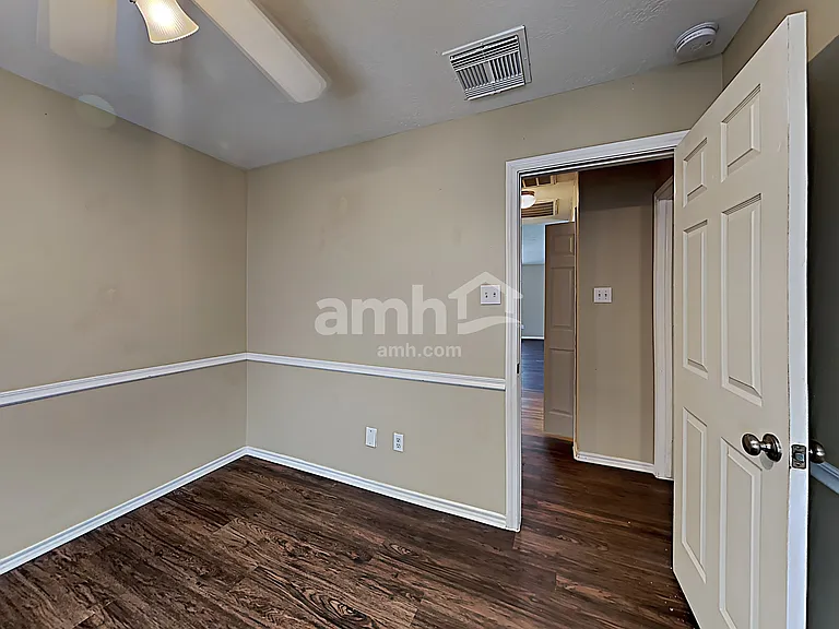 2513 Cloudcroft Dr — Photo 12
