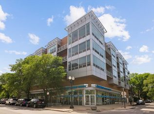 3920 N Sheridan Rd #311, Chicago, IL 60657