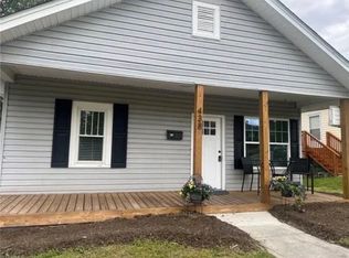438 Durham St, Mount Airy, NC 27030