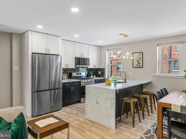4220 Oakmont St, Philadelphia, PA 19136