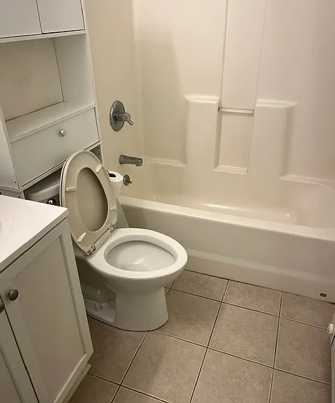 104 S Oak Cliff Ct — Photo 8