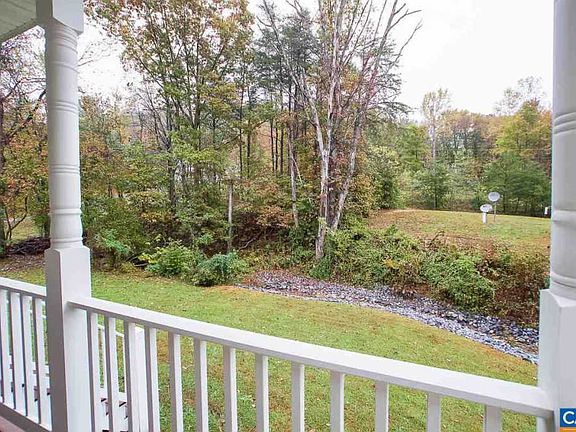 4th image of 105 Meadow Dr