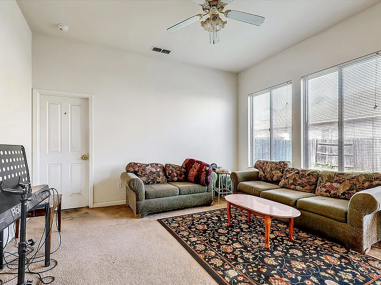2107 Expedition Way — Photo 46