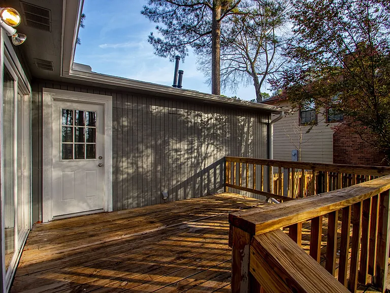 20 Laver Cir — Photo 34