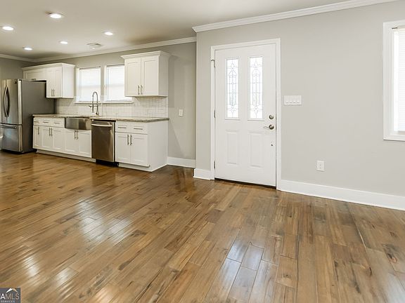 5th image of 1440 Joy Ln