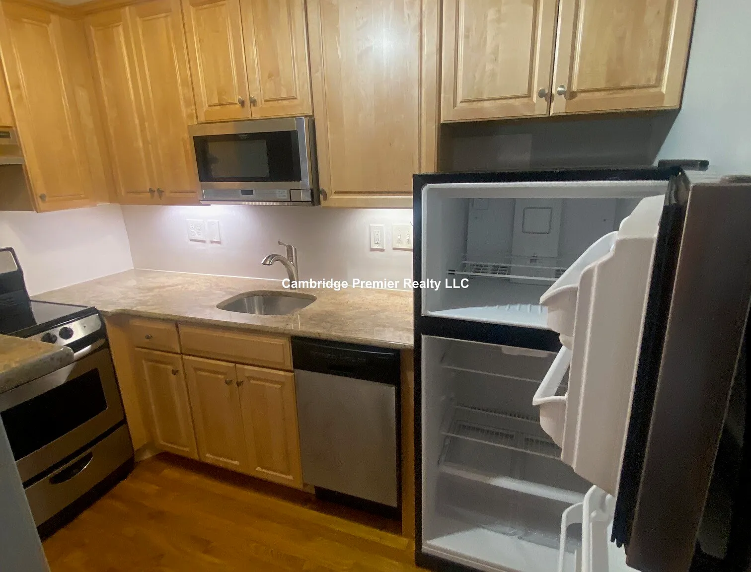 1 bed, $2,675 — Photo 2