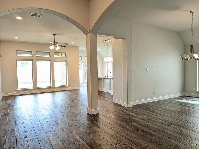 2043 Blackhawk Ridge Ln — Photo 33