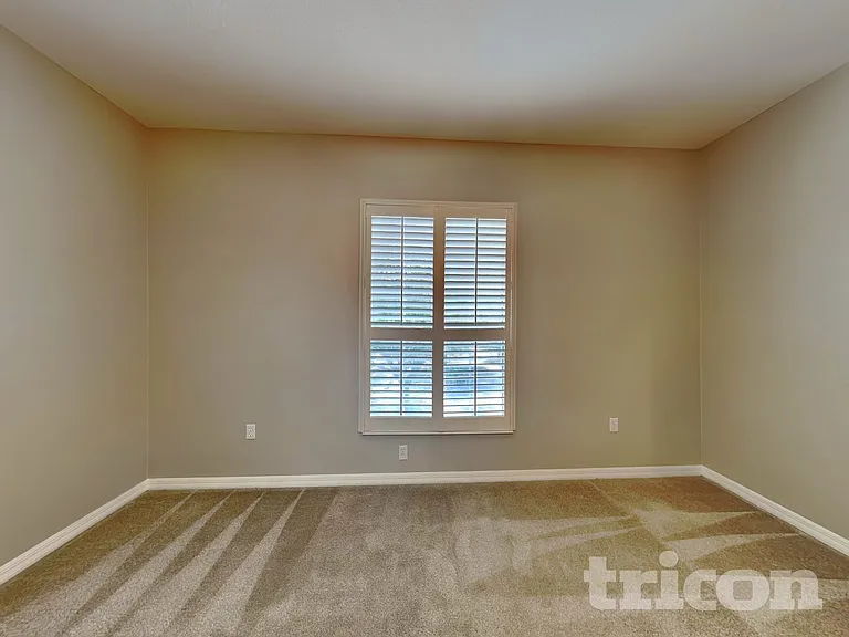 33314 Portal Dr — Photo 7