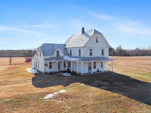 107 Cross Rd, Southampton, NB E6G 2E2