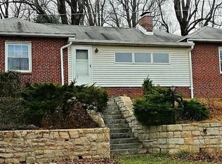 1334 Red Hill Rd, Dauphin, PA 17018