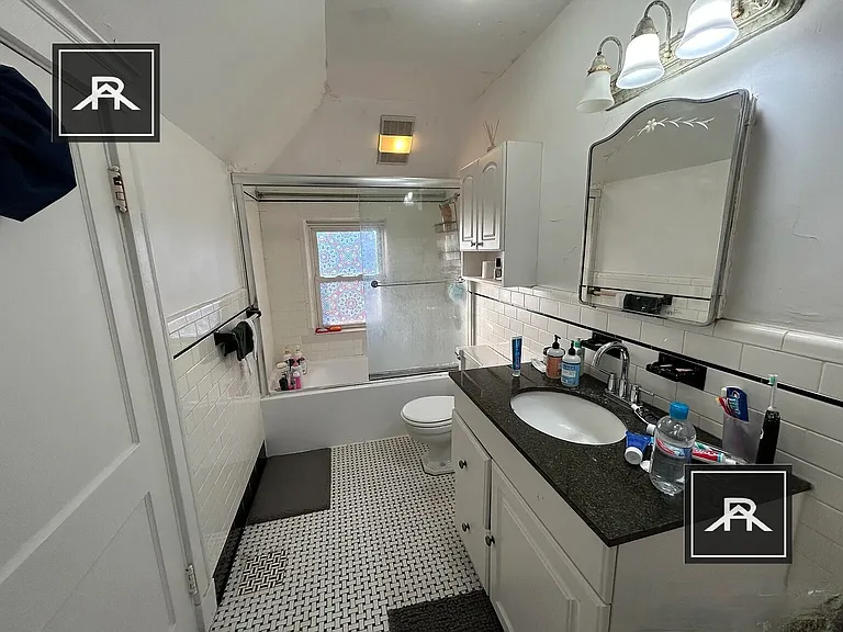 236 Commonwealth Ave #2 — Photo 8