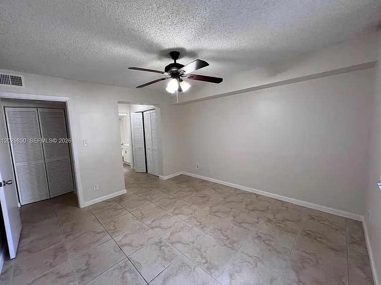 640 S Park Rd — Photo 6