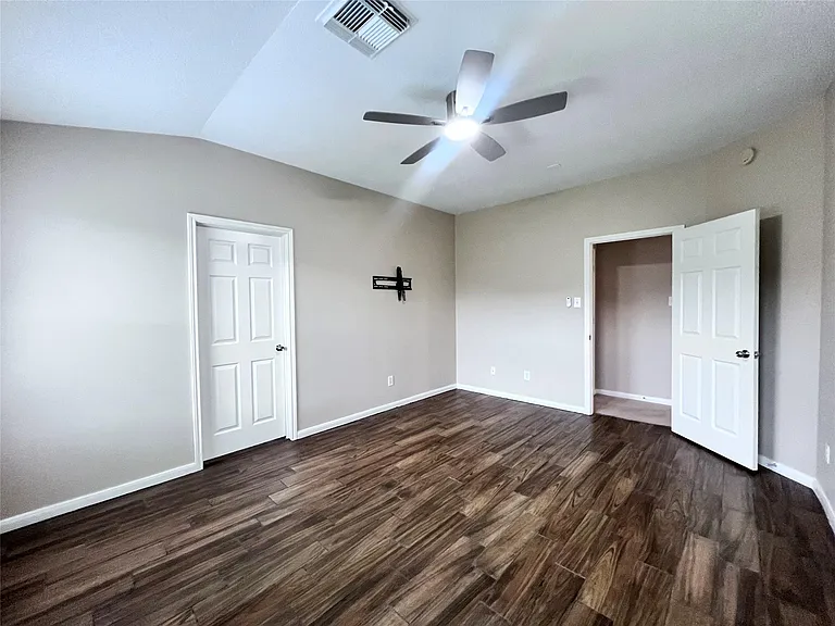 11750 Pinemeade Ln — Photo 24