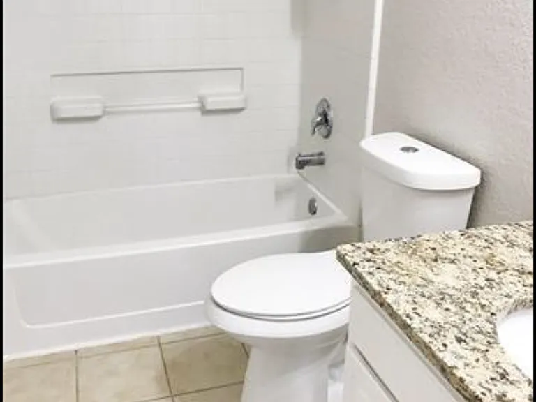 5125 Bayridge Ct — Photo 7