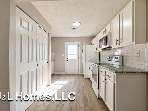 3829 Brentwood Ct, Columbus, OH 43213