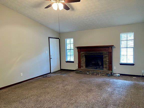 2nd image of 8099 Linda Ct