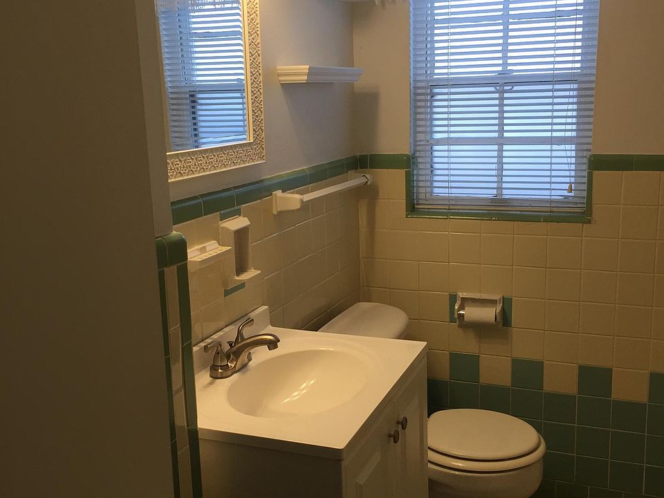 2nd image of 7714 Laurel Ave APT 1