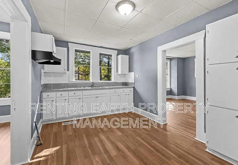 2309 Eufaula Ave — Photo 10