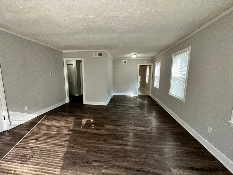 630 Safari Dr — Photo 6