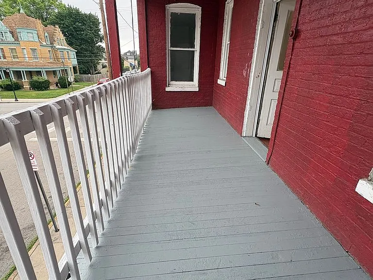 50 W Jackson St #2 — Photo 11